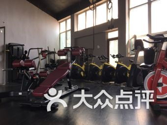 大连哲中哲打字复印社周边商户指南 便捷办公与生活服务一网打尽